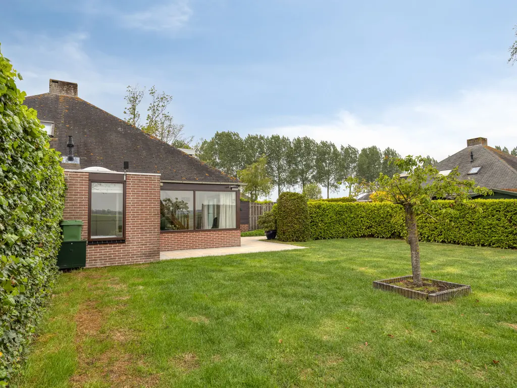 Buurtweg 177, STAVENISSE