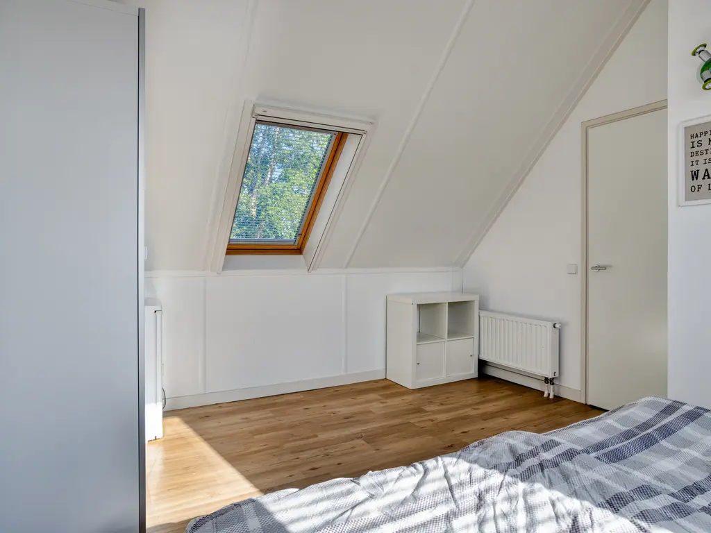 Oesterdam 155, THOLEN