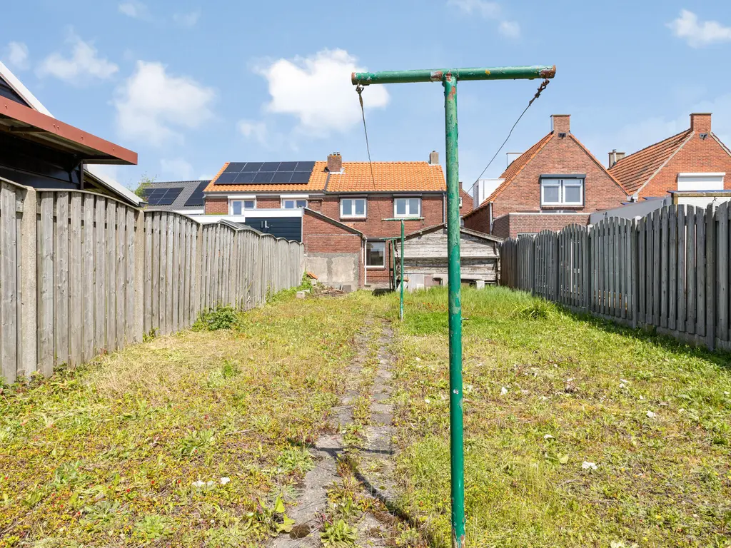 Julianastraat 37, SINT-ANNALAND