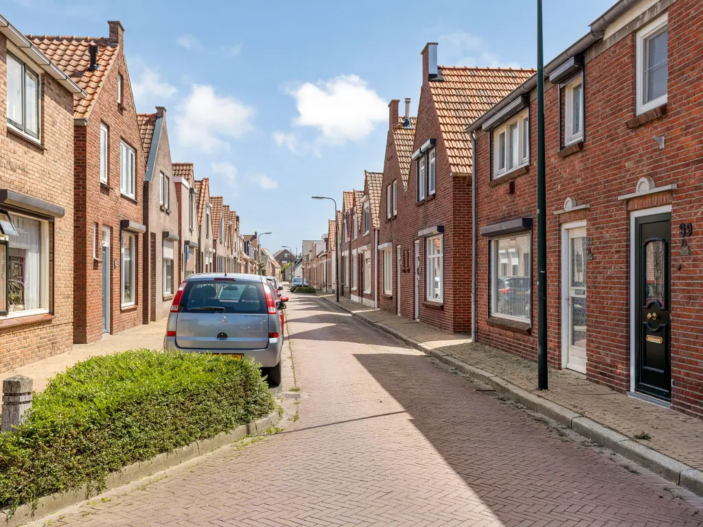 Julianastraat 37, SINT-ANNALAND