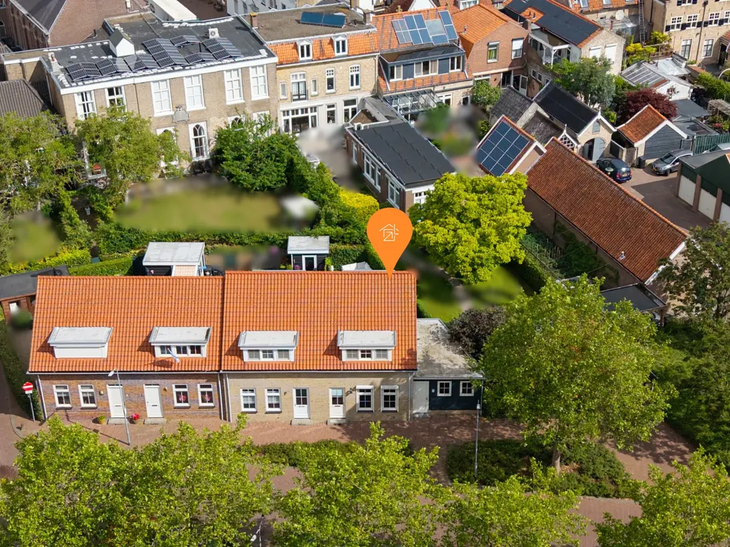 Bosstraat 24, THOLEN