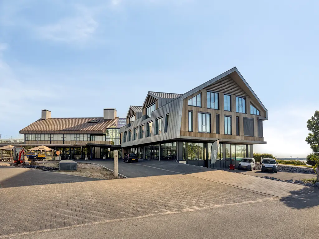 Oesterdam 229, THOLEN