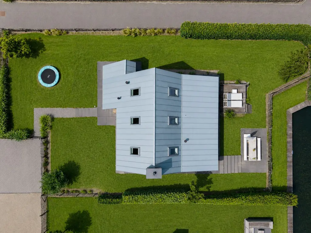 Oesterdam 229, THOLEN