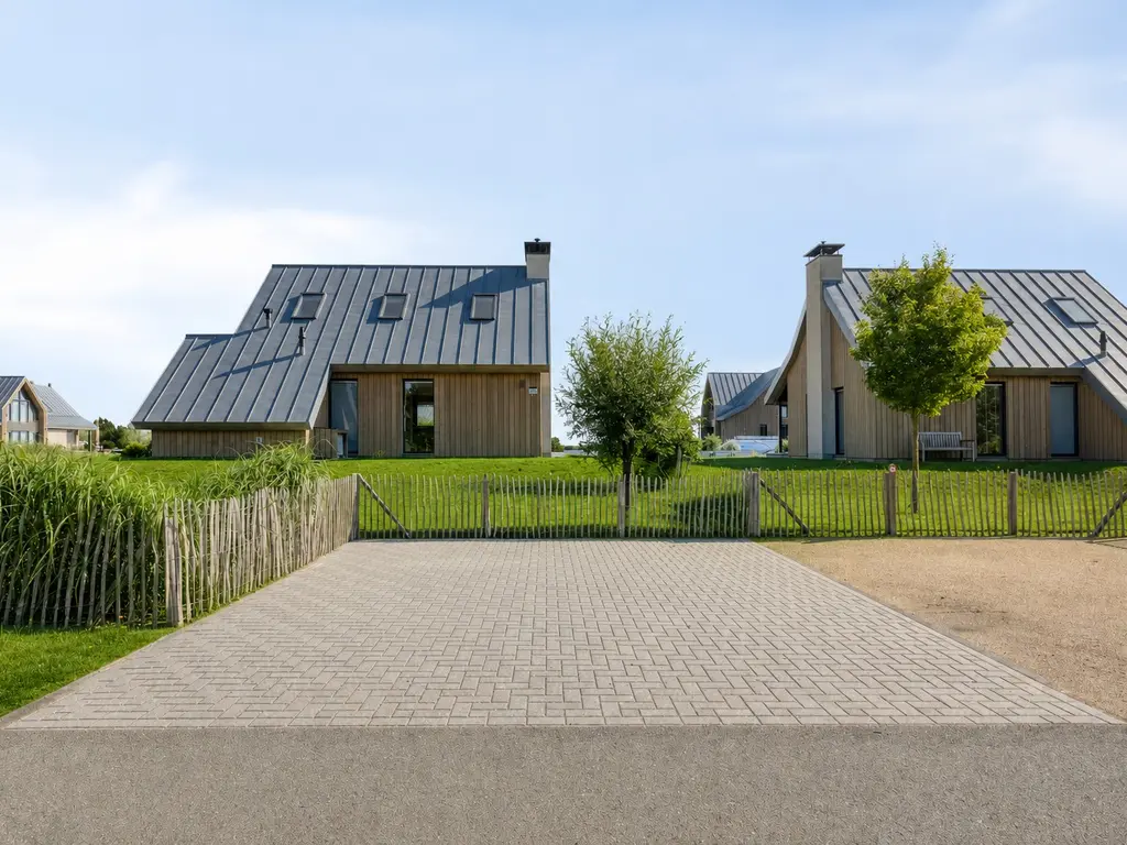 Oesterdam 229, THOLEN