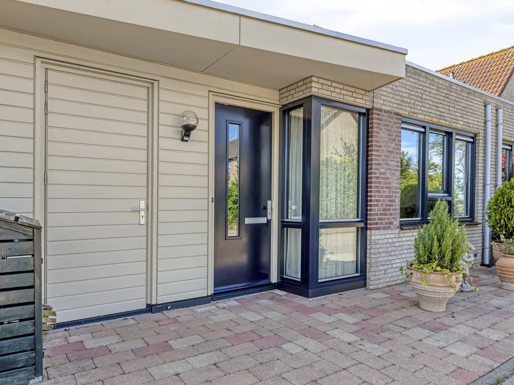 Hoogaarsstraat 2c, THOLEN