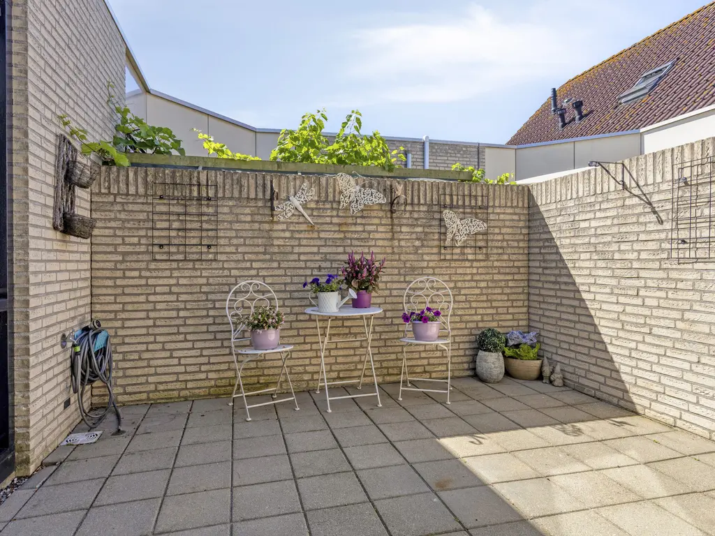 Hoogaarsstraat 2c, THOLEN