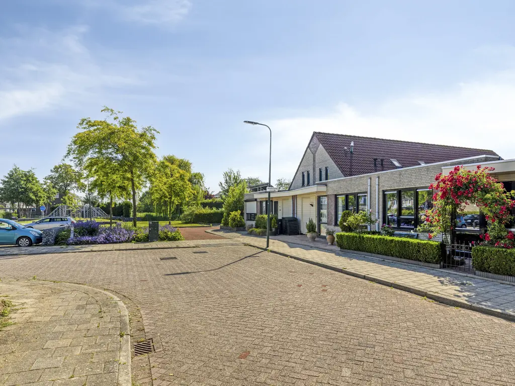 Hoogaarsstraat 2c, THOLEN
