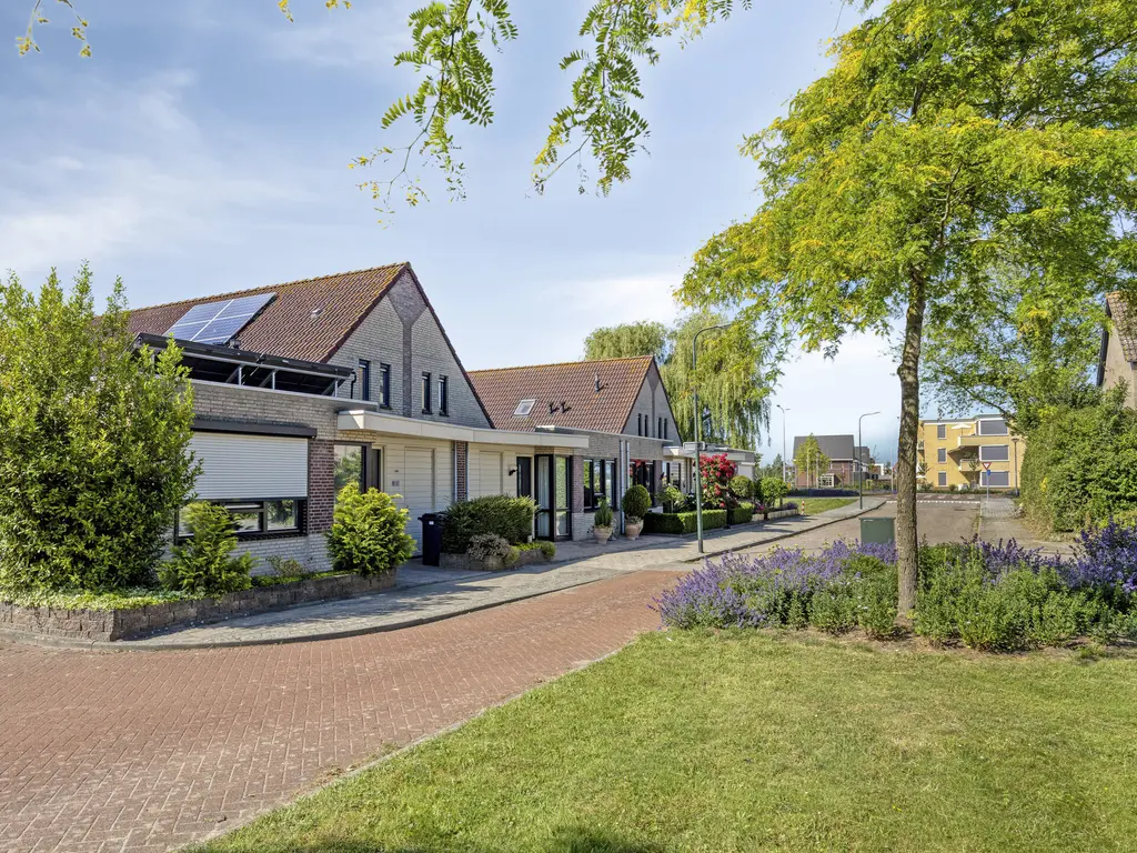 Hoogaarsstraat 2c, THOLEN
