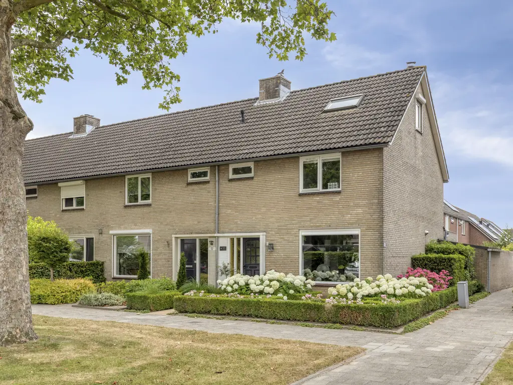 Mossellaan 50, THOLEN
