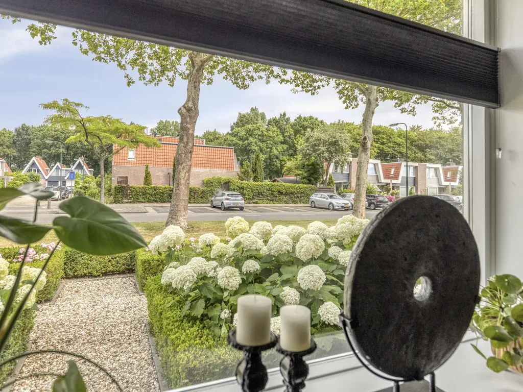 Mossellaan 50, THOLEN
