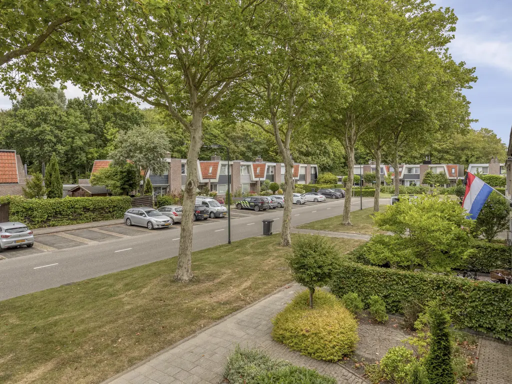 Mossellaan 50, THOLEN