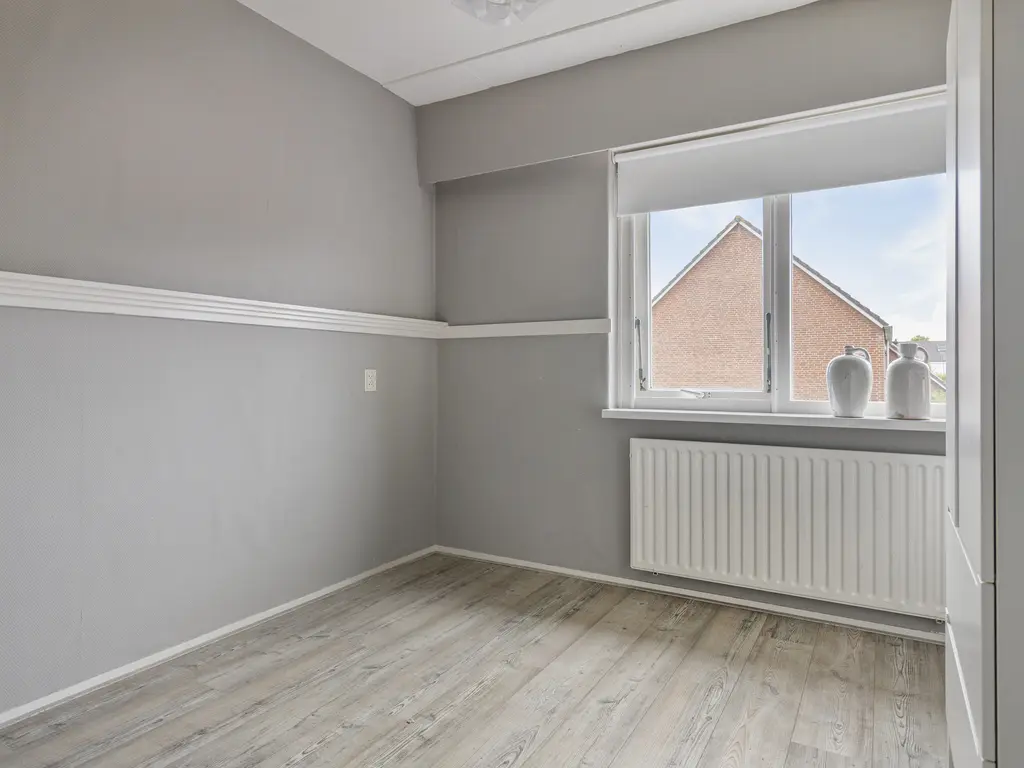 Mossellaan 50, THOLEN