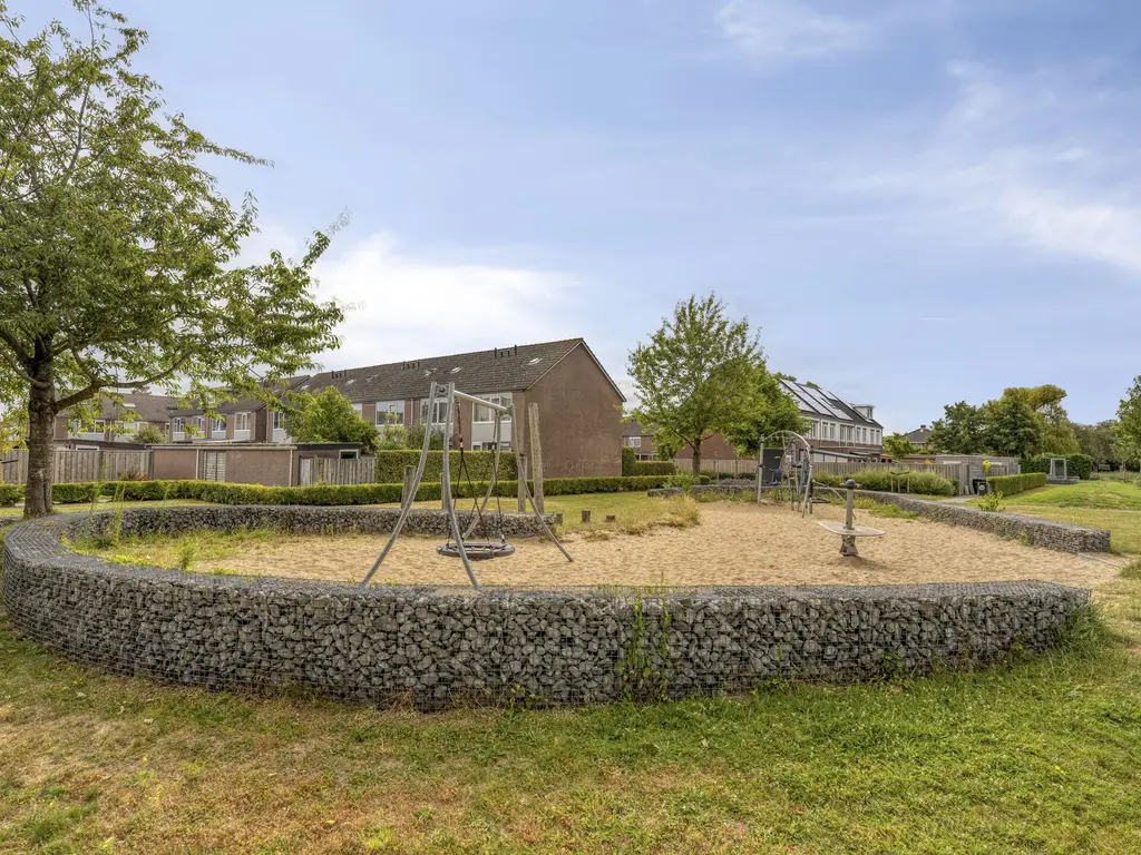 Mossellaan 50, THOLEN
