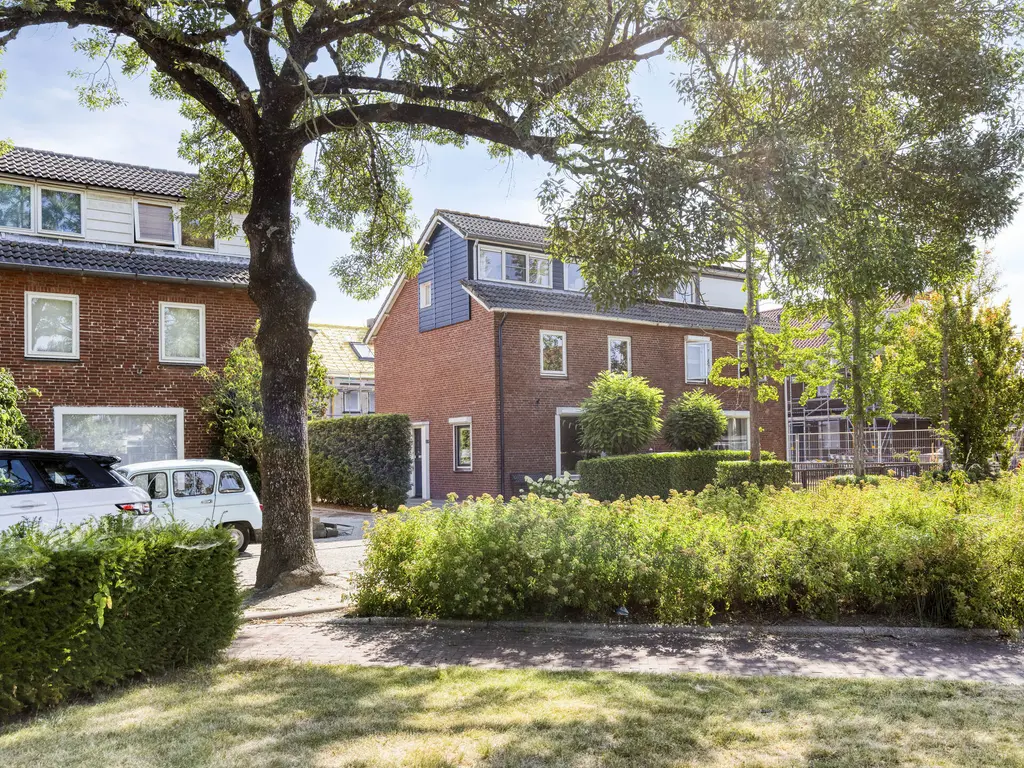 Koningin Wilhelminastraat 18, THOLEN