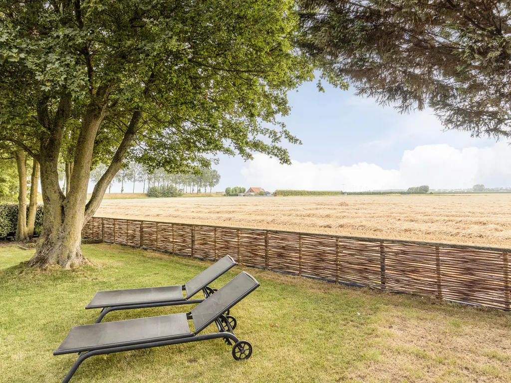 Buurtweg 147, STAVENISSE