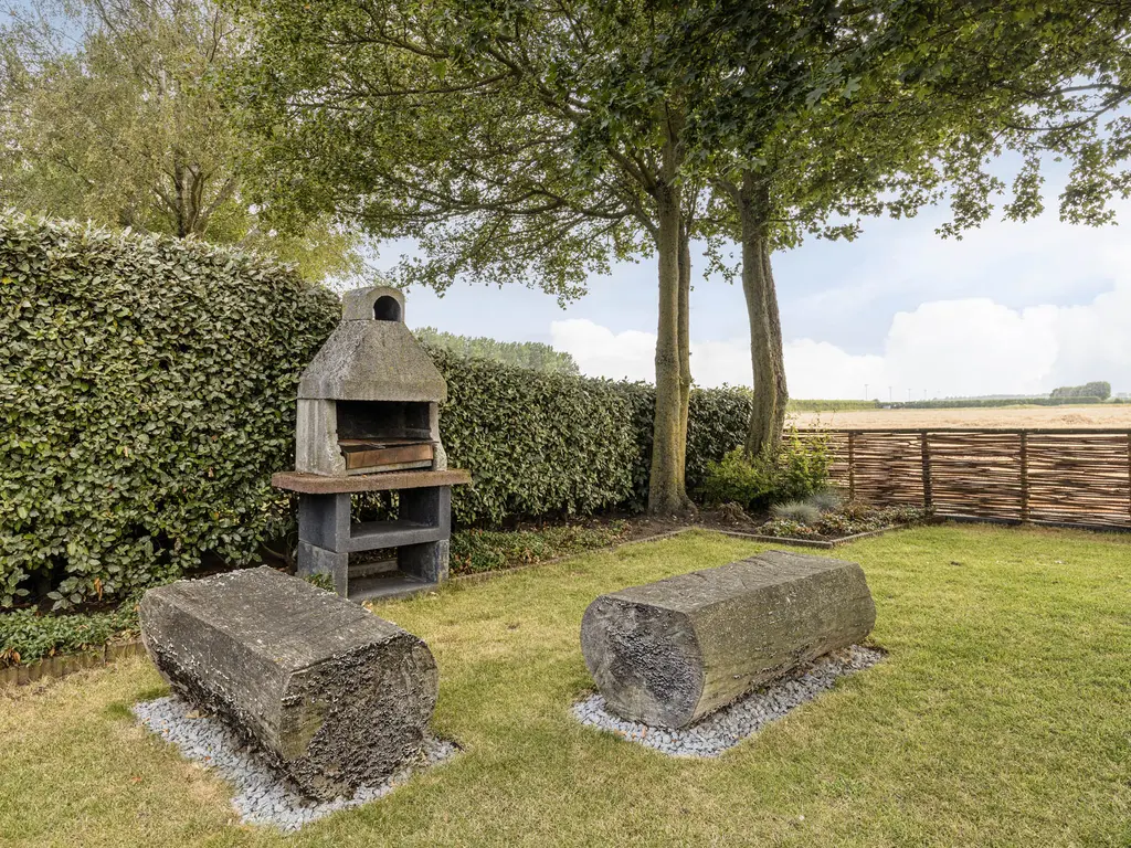 Buurtweg 147, STAVENISSE