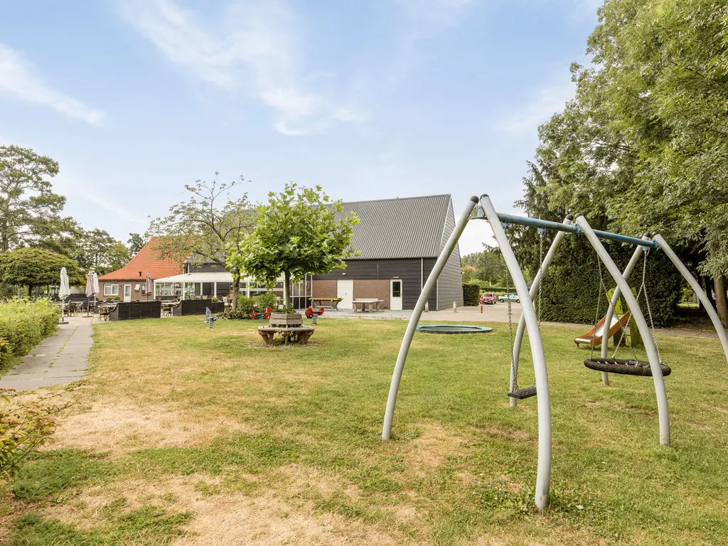 Buurtweg 147, STAVENISSE