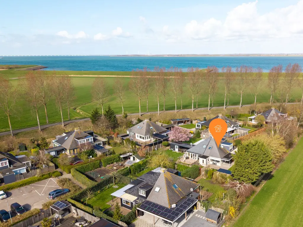 Buurtweg 147, STAVENISSE
