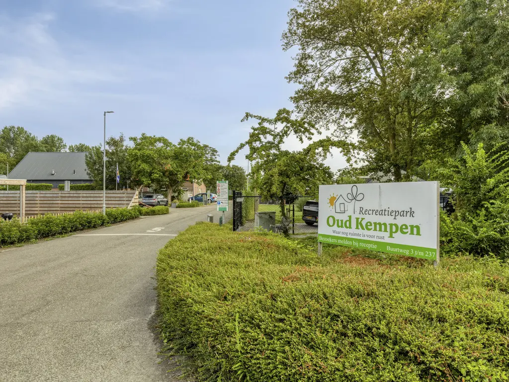 Buurtweg 11, STAVENISSE