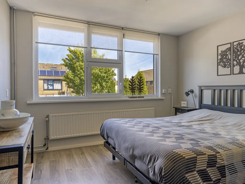 Hoogaarsstraat 48, THOLEN