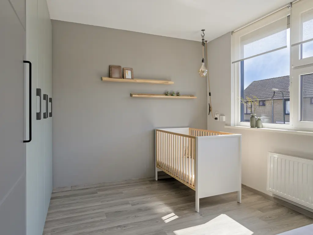 Hoogaarsstraat 48, THOLEN