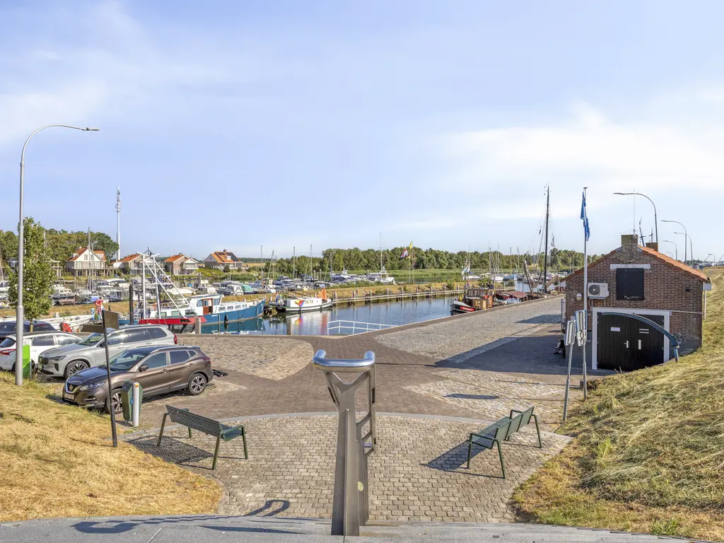 Hoogaarsstraat 48, THOLEN