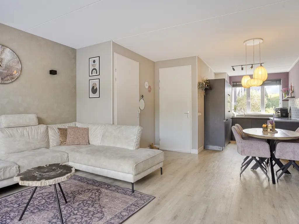 Bezaan 9, SINT-ANNALAND
