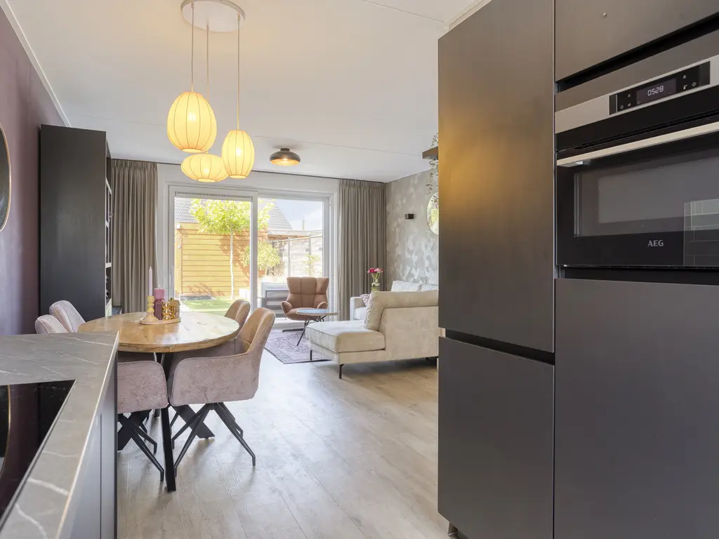 Bezaan 9, SINT-ANNALAND