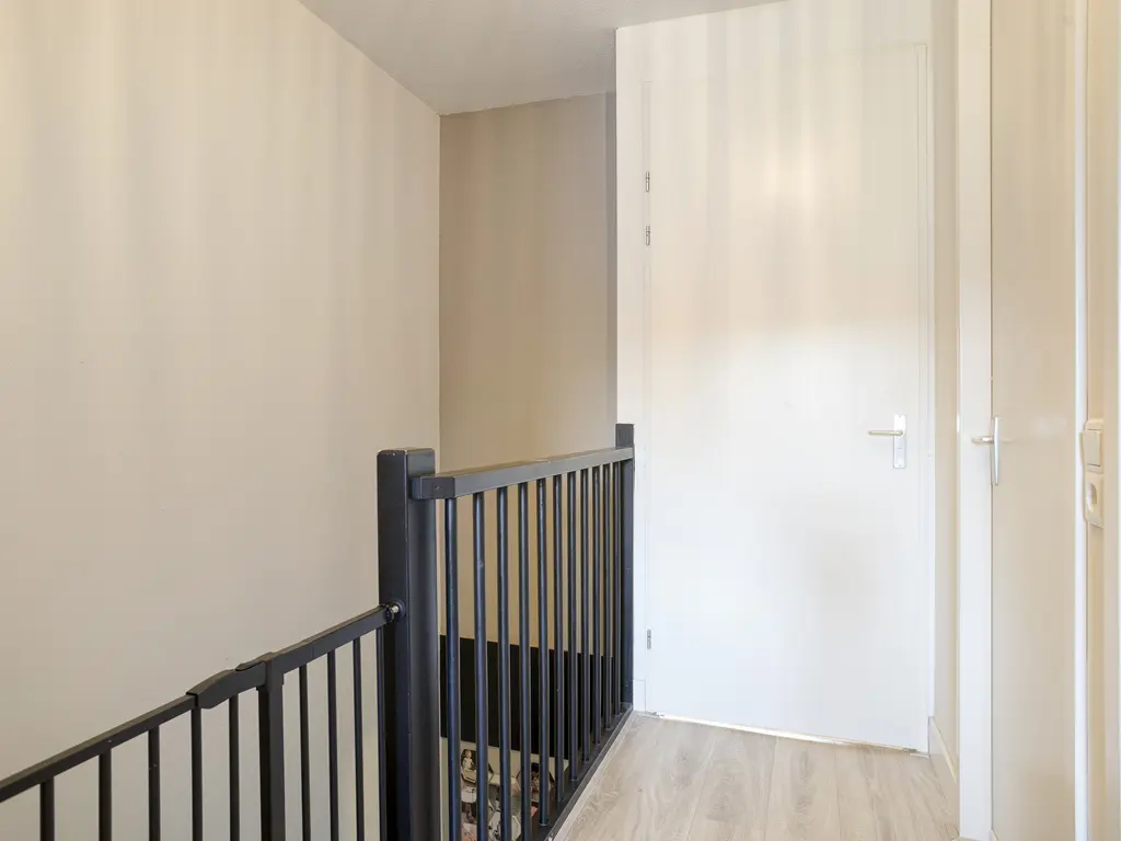 Bezaan 9, SINT-ANNALAND