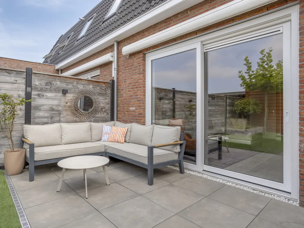 Bezaan 9, SINT-ANNALAND