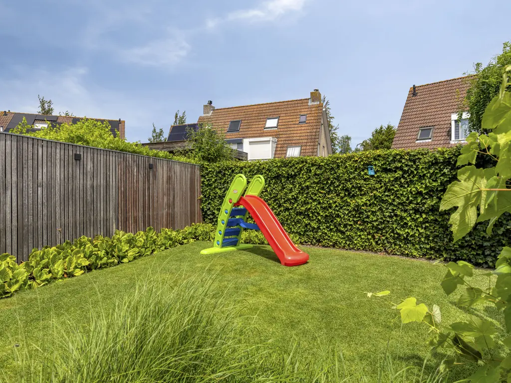 Oranjerie 11, THOLEN