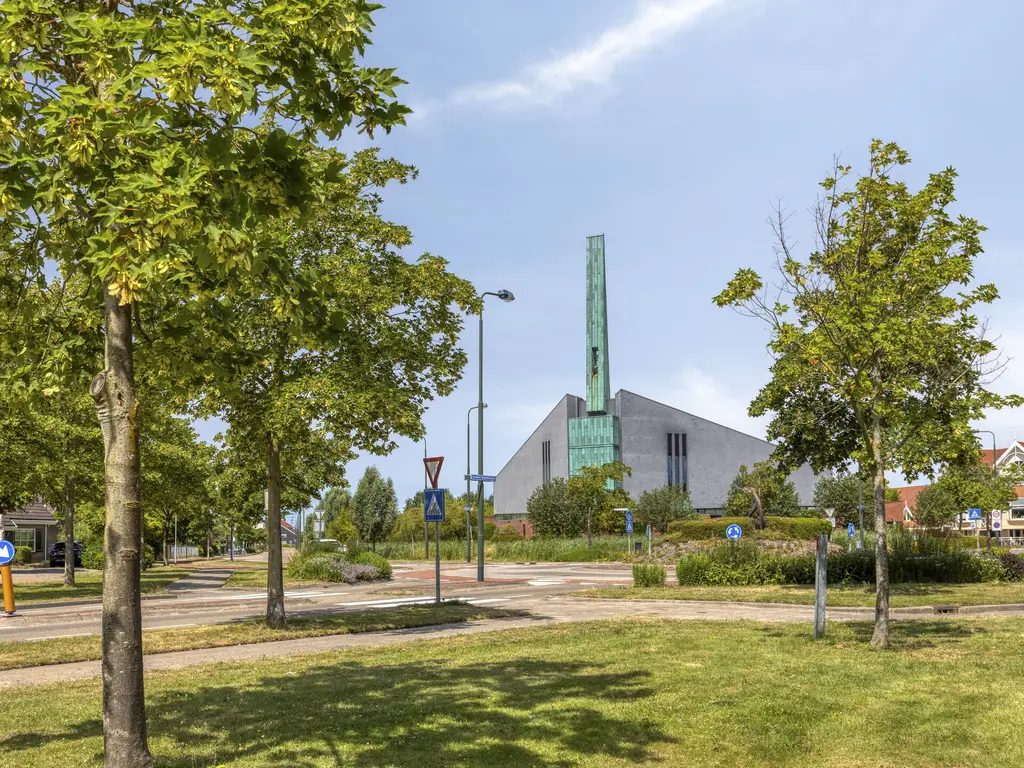 Oranjerie 11, THOLEN