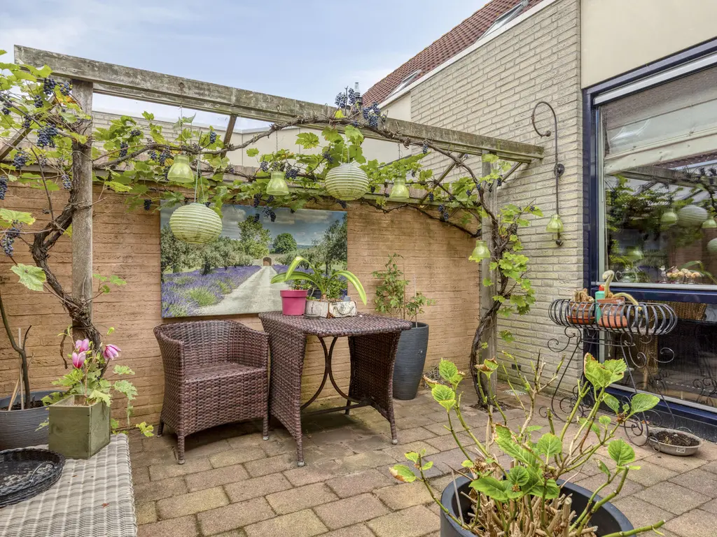 Hoogaarsstraat 2g, THOLEN