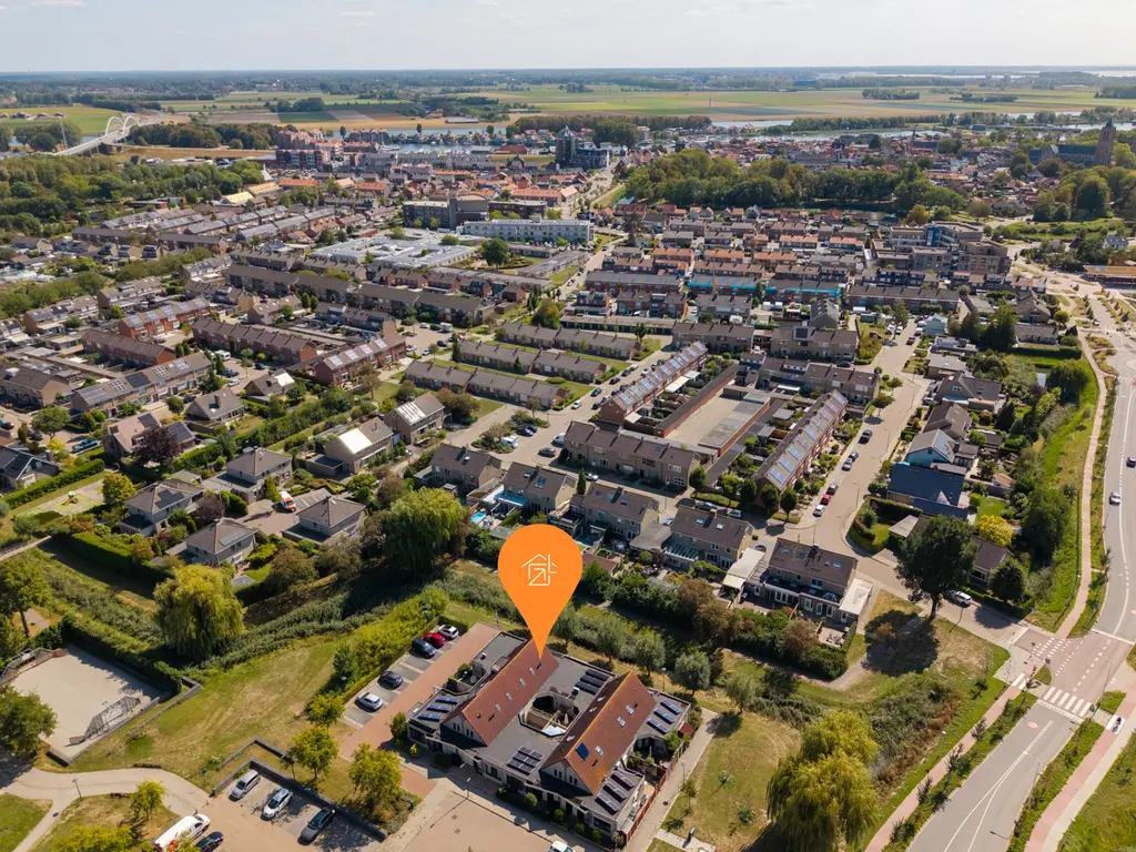 Hoogaarsstraat 2g, THOLEN