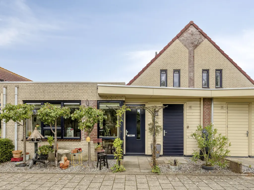 Hoogaarsstraat 2g, THOLEN