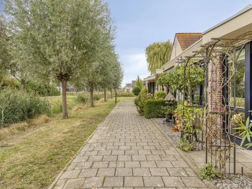 Hoogaarsstraat 2g, THOLEN