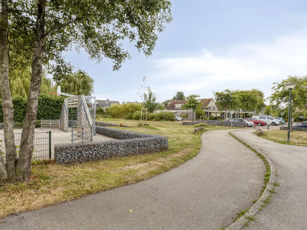 Hoogaarsstraat 2g, THOLEN
