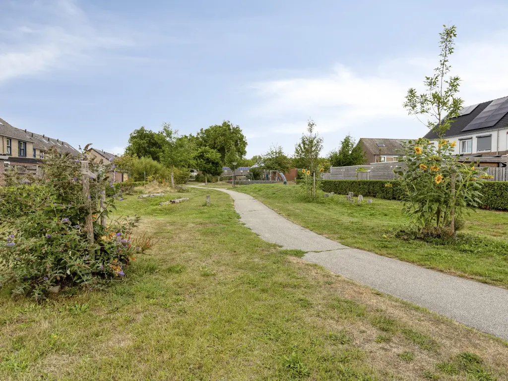 Hoogaarsstraat 2g, THOLEN