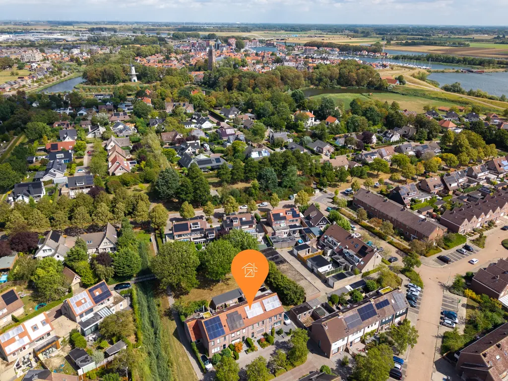 Kuipersdreef 28, THOLEN