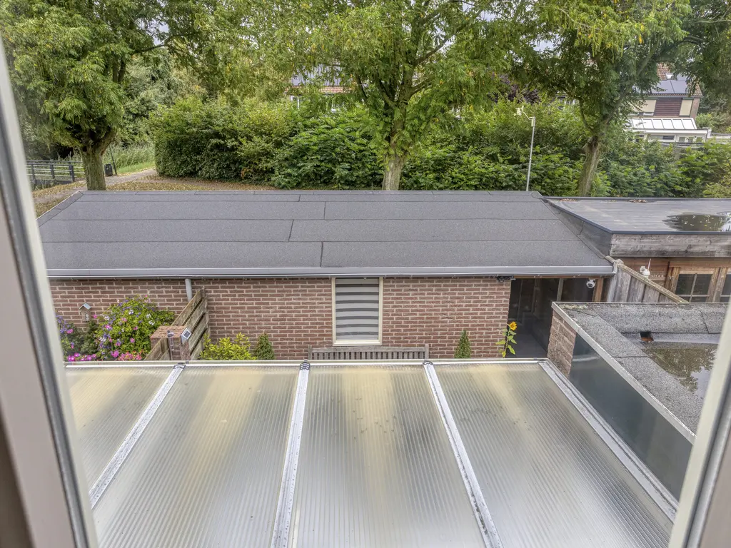 Kuipersdreef 28, THOLEN