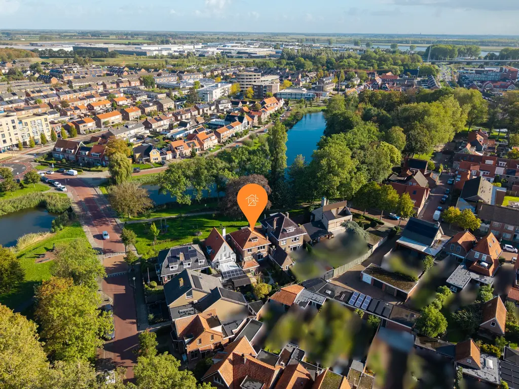 Bolwerk 9, THOLEN