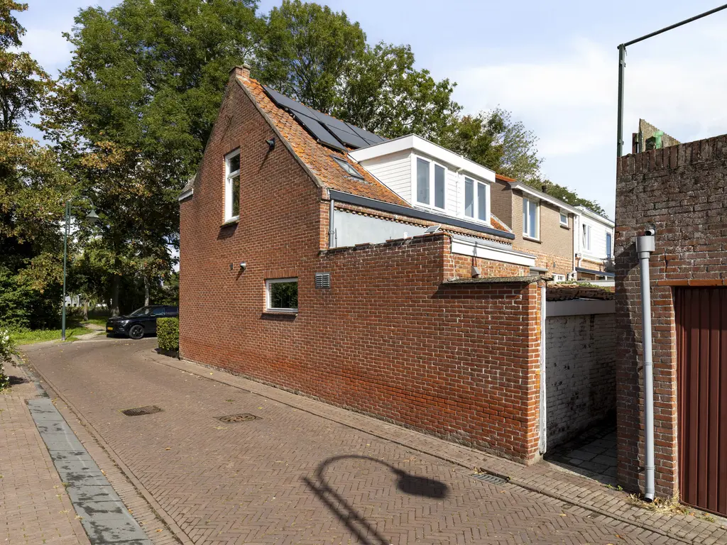 Plantagestraat 23, THOLEN