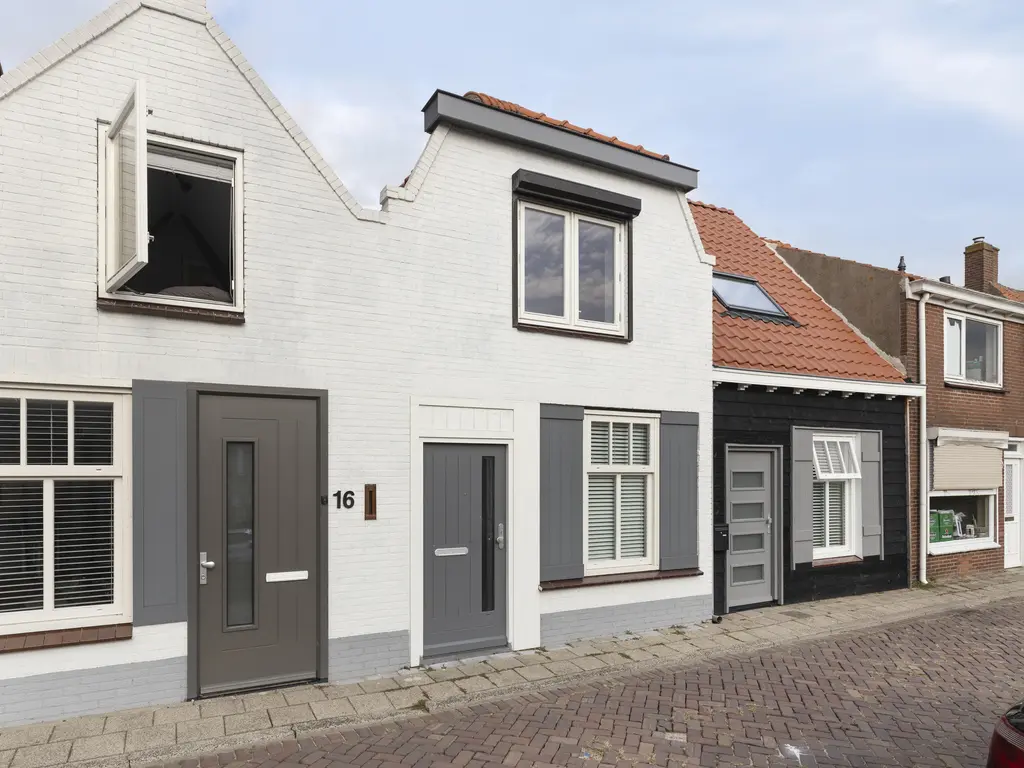Molendijk 14, STAVENISSE