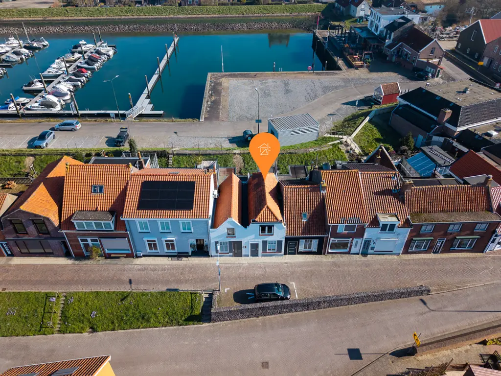 Molendijk 14, STAVENISSE