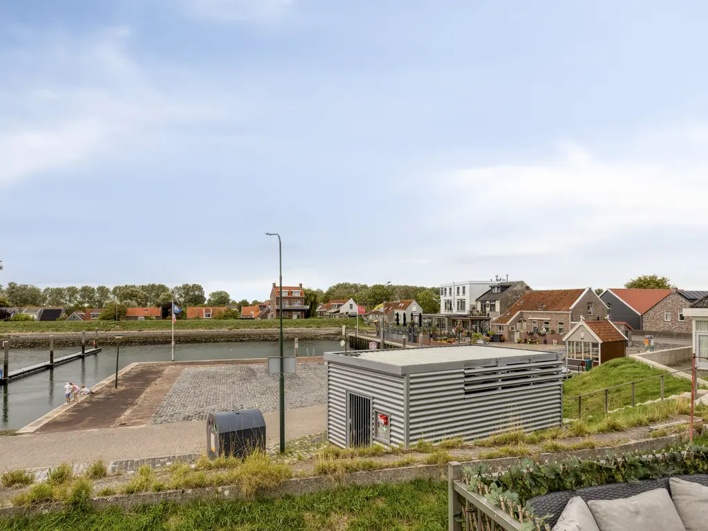 Molendijk 14, STAVENISSE