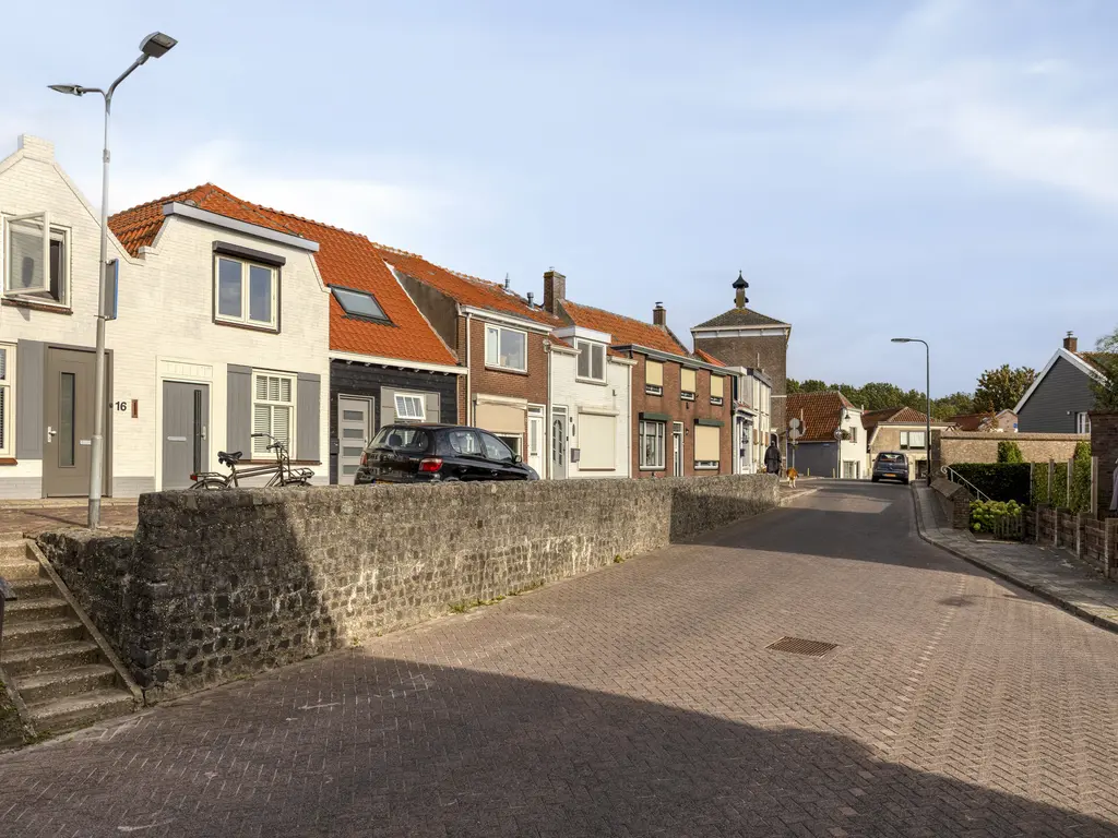 Molendijk 14, STAVENISSE
