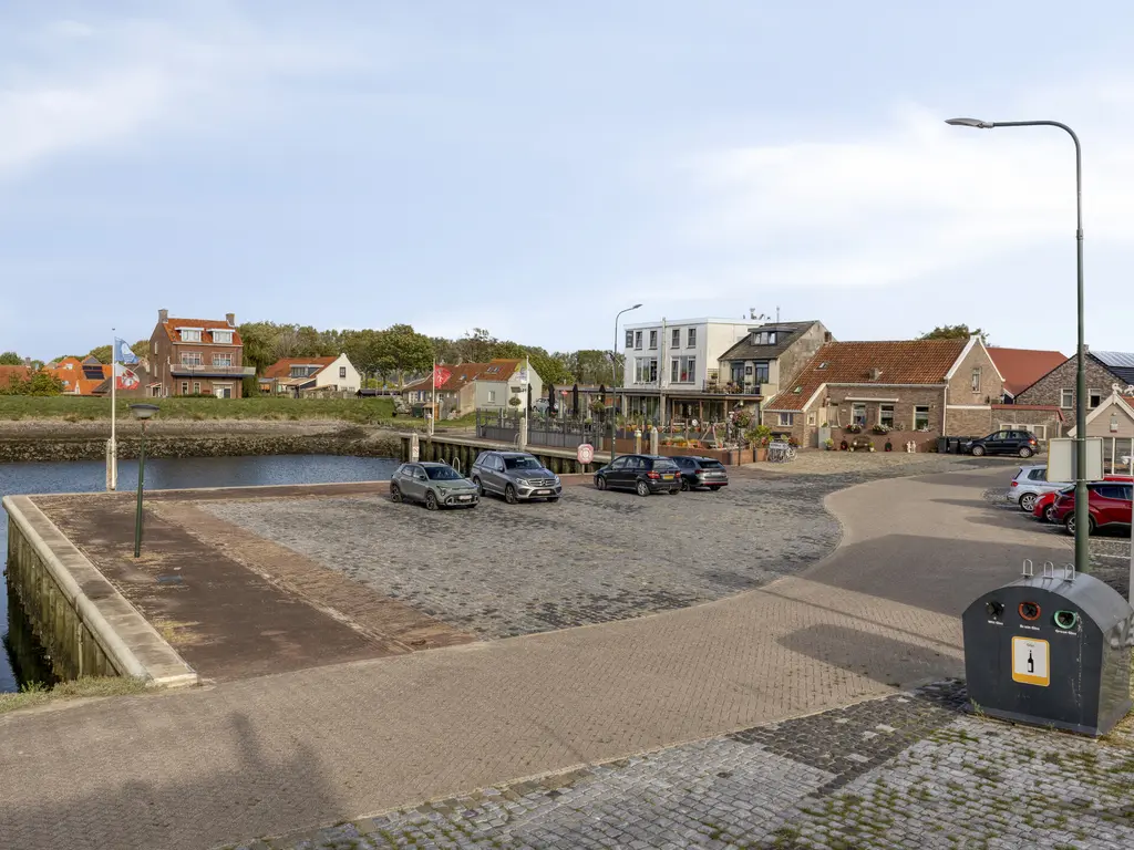 Molendijk 14, STAVENISSE