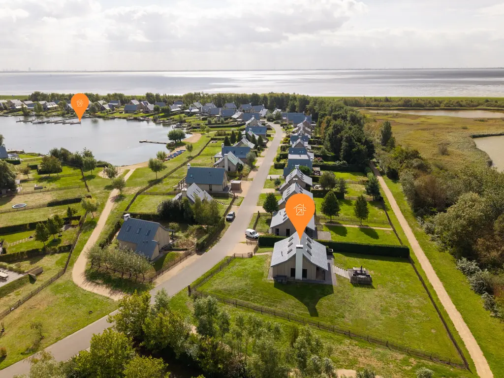 Oesterdam 135, Tholen