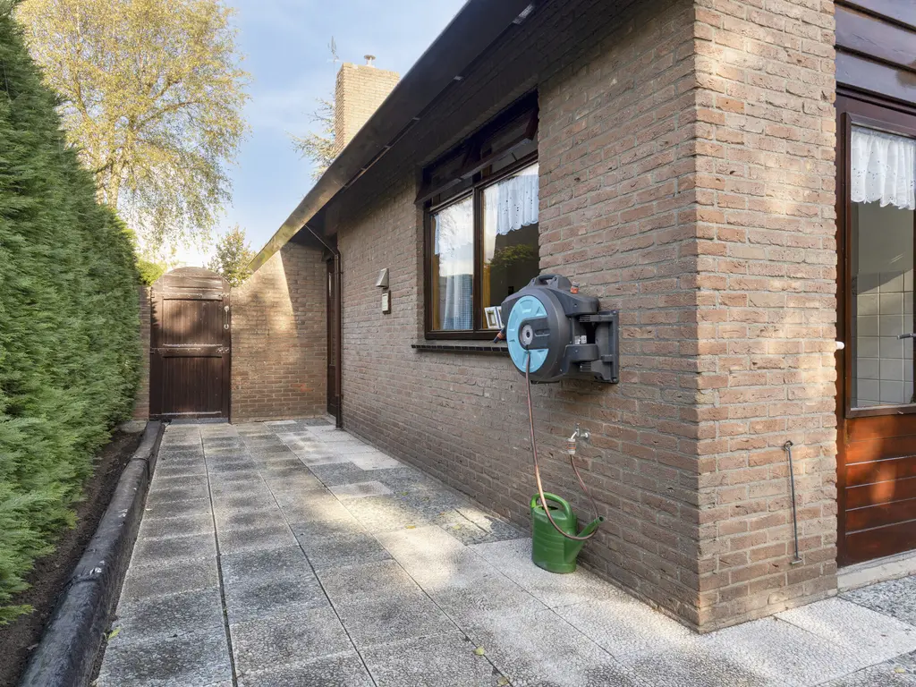 Ten Ankerweg 39a, THOLEN
