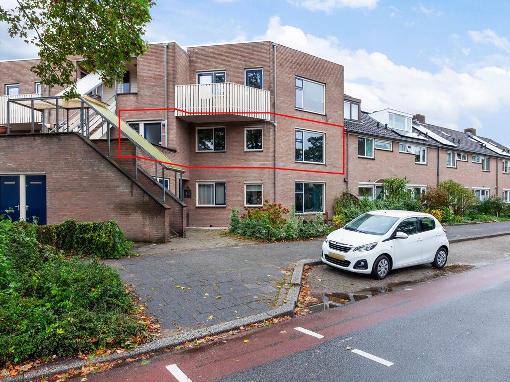 Veldbloemenlaan 44, WOERDEN